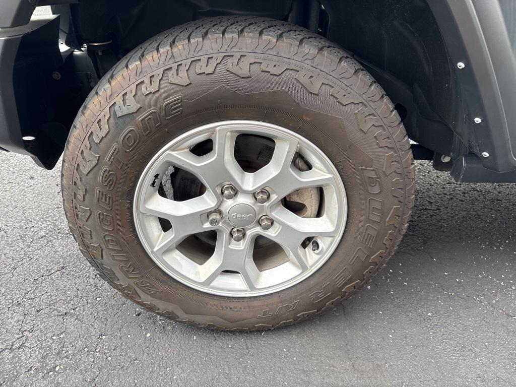 used 2021 Jeep Wrangler Unlimited car, priced at $30,874
