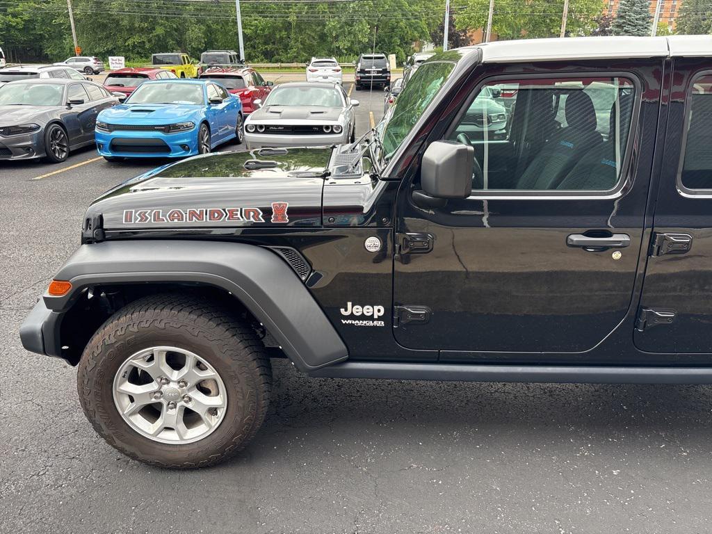 used 2021 Jeep Wrangler Unlimited car, priced at $30,874