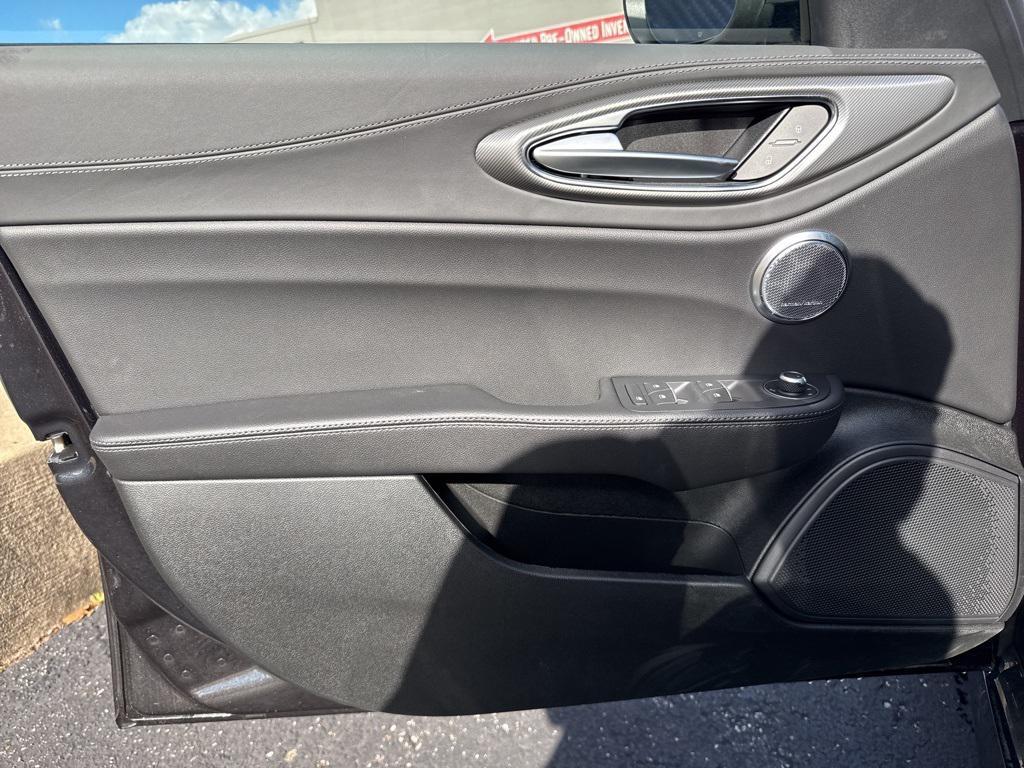 new 2025 Alfa Romeo Giulia car, priced at $52,672