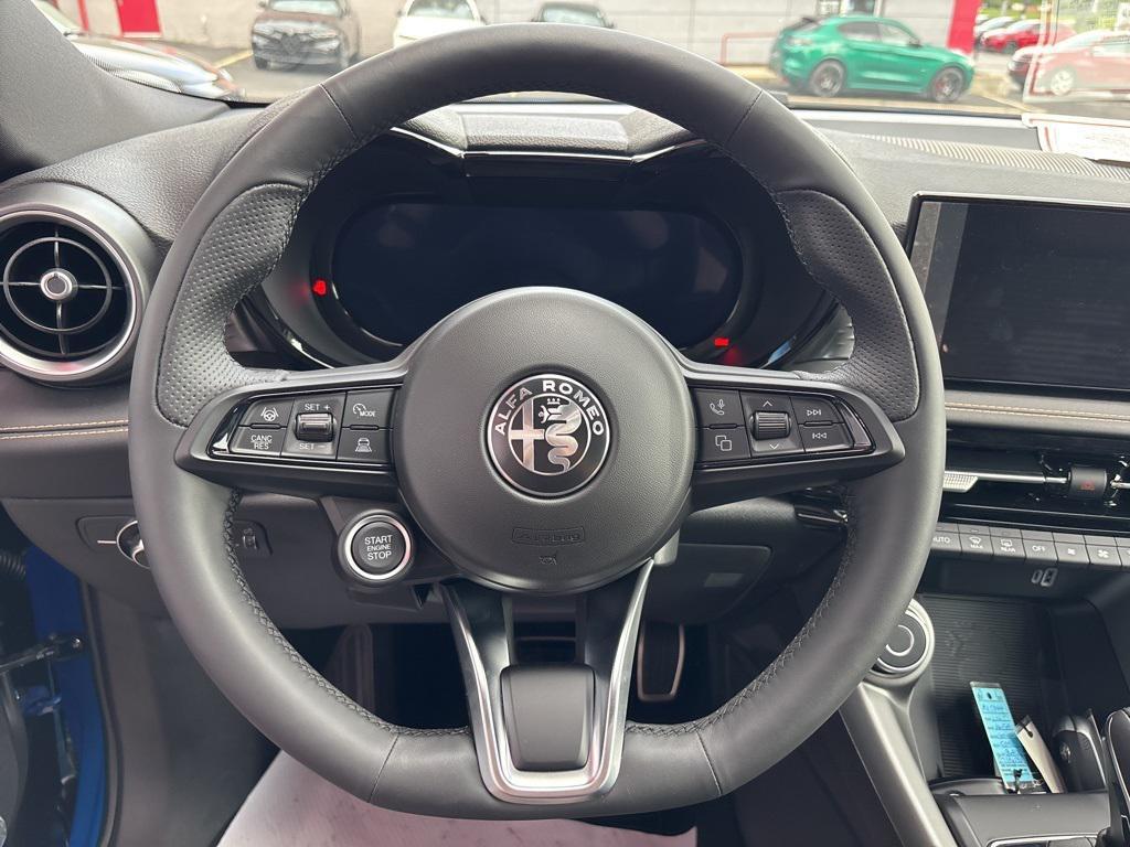 new 2025 Alfa Romeo Tonale car, priced at $41,213