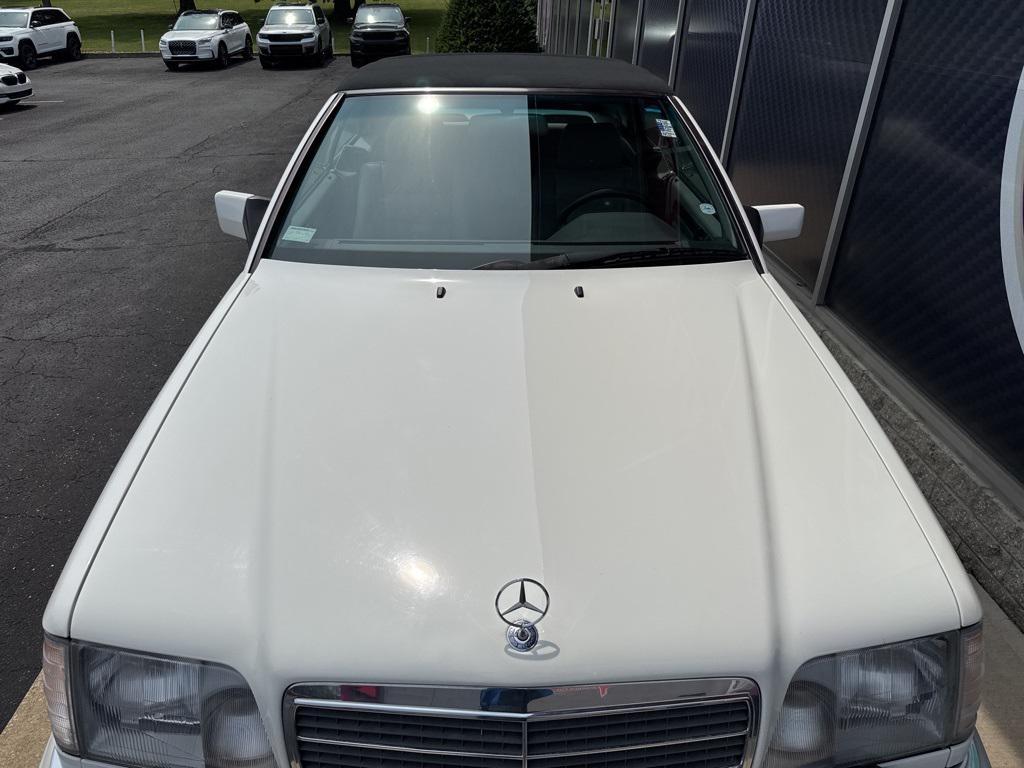 used 1995 Mercedes-Benz E-Class car, priced at $29,925