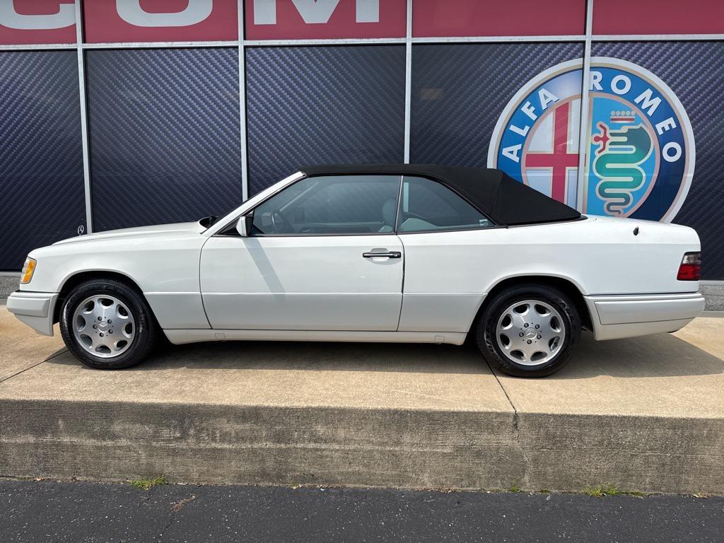 used 1995 Mercedes-Benz E-Class car, priced at $29,925