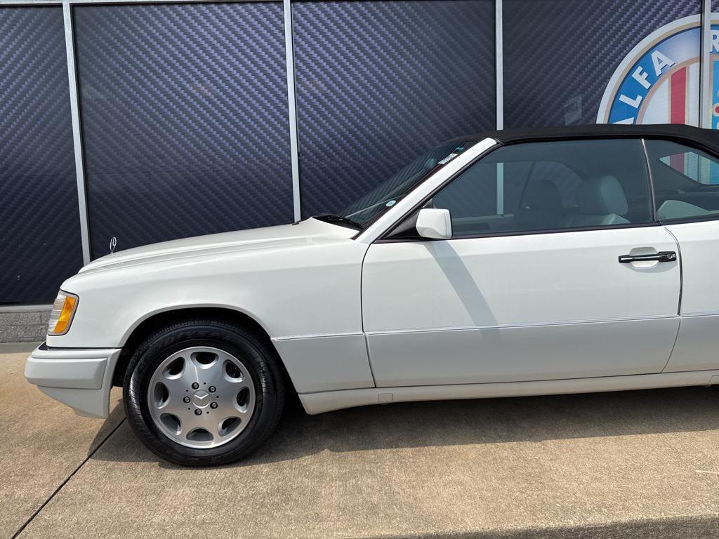 used 1995 Mercedes-Benz E-Class car, priced at $29,925
