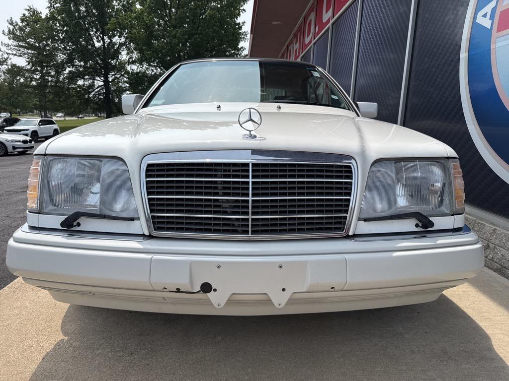 used 1995 Mercedes-Benz E-Class car, priced at $29,925
