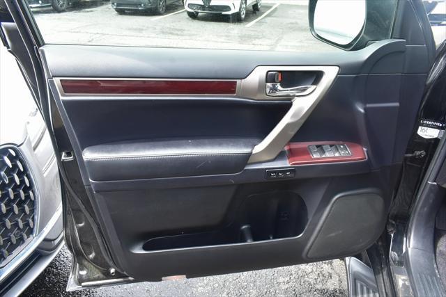 used 2019 Lexus GX 460 car, priced at $34,348