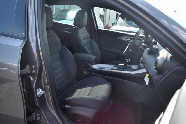 new 2025 Alfa Romeo Tonale car, priced at $53,625