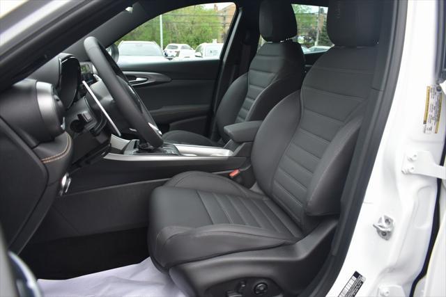 new 2025 Alfa Romeo Tonale car, priced at $55,430