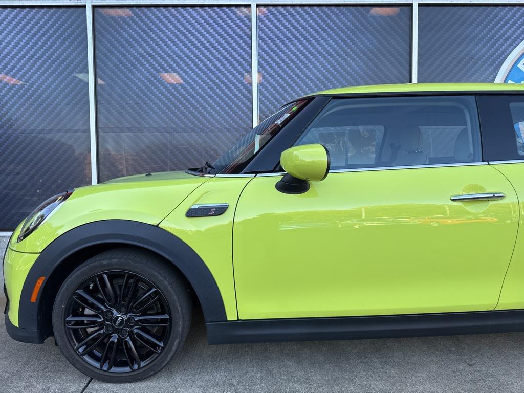 used 2023 MINI Hardtop car, priced at $24,977