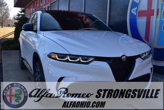 new 2025 Alfa Romeo Tonale car, priced at $51,430