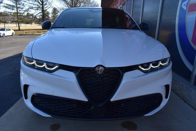 new 2025 Alfa Romeo Tonale car, priced at $57,430