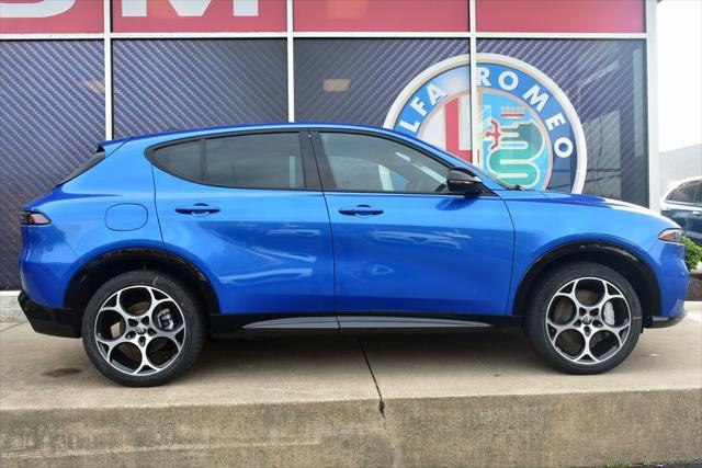 new 2025 Alfa Romeo Tonale car, priced at $53,625