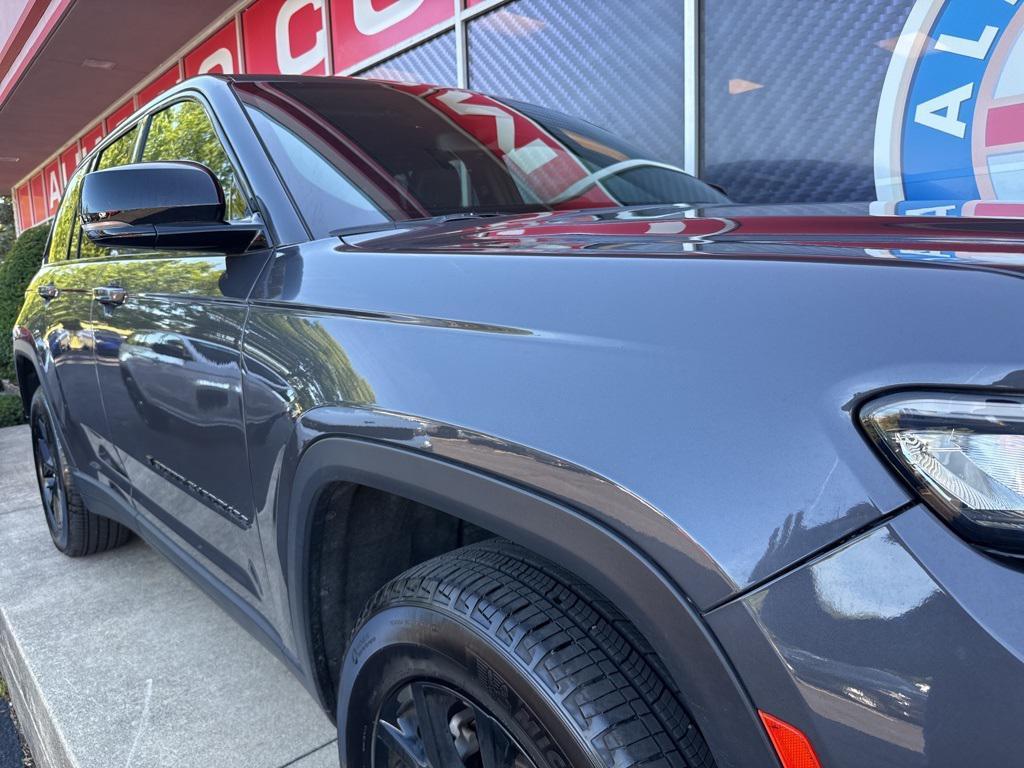 used 2024 Jeep Grand Cherokee car, priced at $35,496