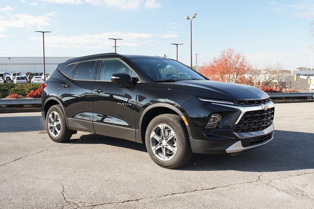 new 2024 Chevrolet Blazer car, priced at $35,490