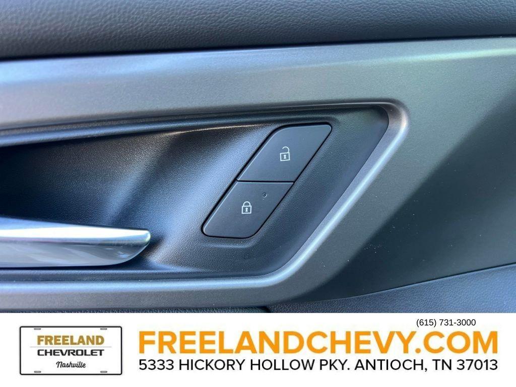 new 2026 Chevrolet Traverse car, priced at $39,198