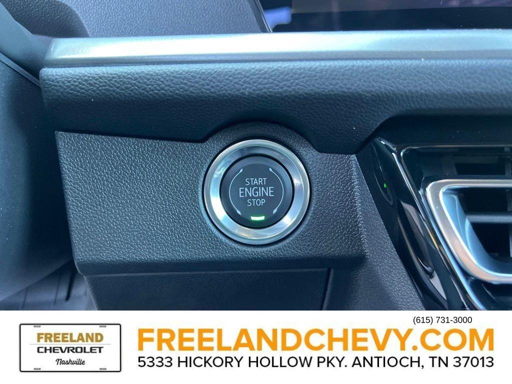 new 2026 Chevrolet Traverse car, priced at $39,198