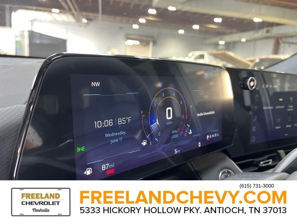 new 2026 Chevrolet Equinox car, priced at $26,671