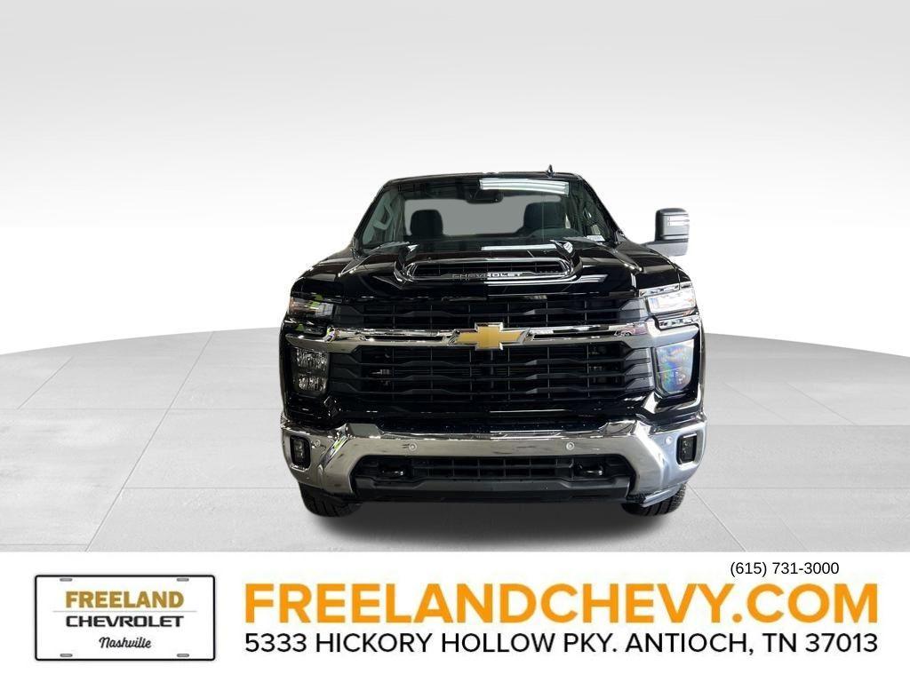 new 2025 Chevrolet Silverado 2500 car, priced at $70,370