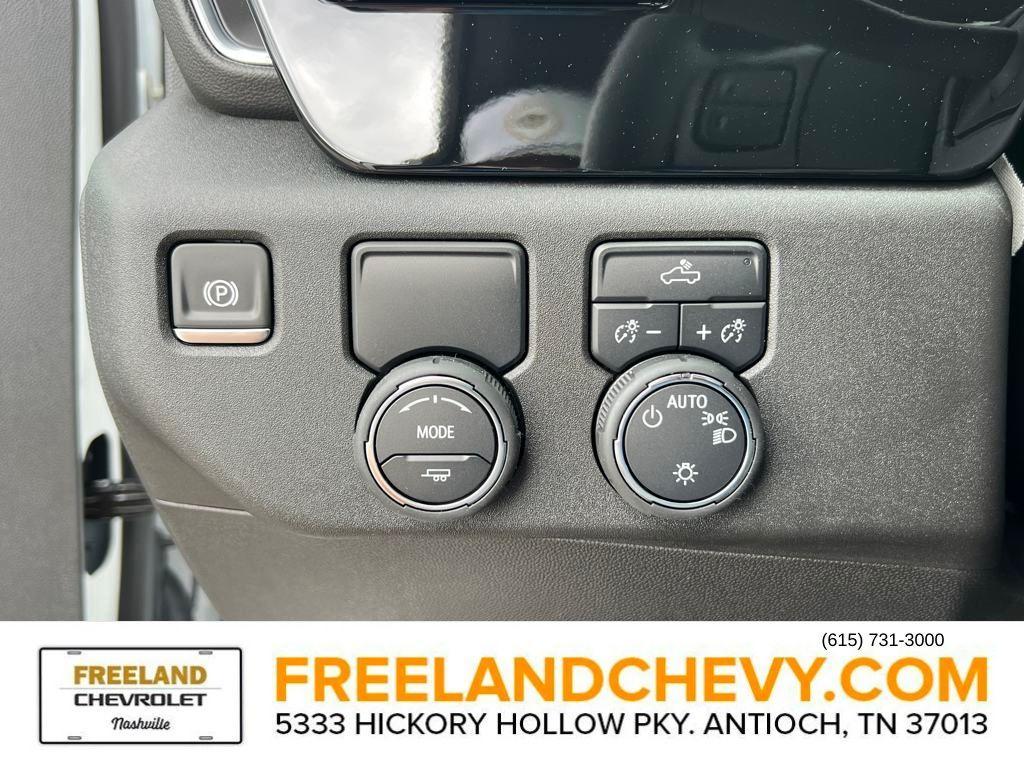 new 2024 Chevrolet Silverado 1500 car, priced at $48,645