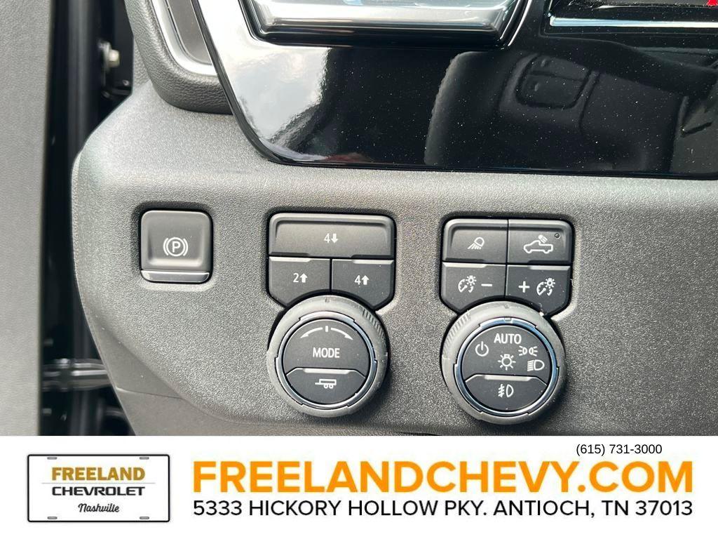 new 2025 Chevrolet Silverado 3500 car, priced at $65,364