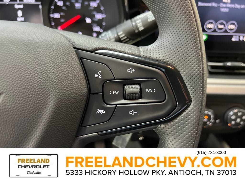 new 2025 Chevrolet Trax car, priced at $23,229