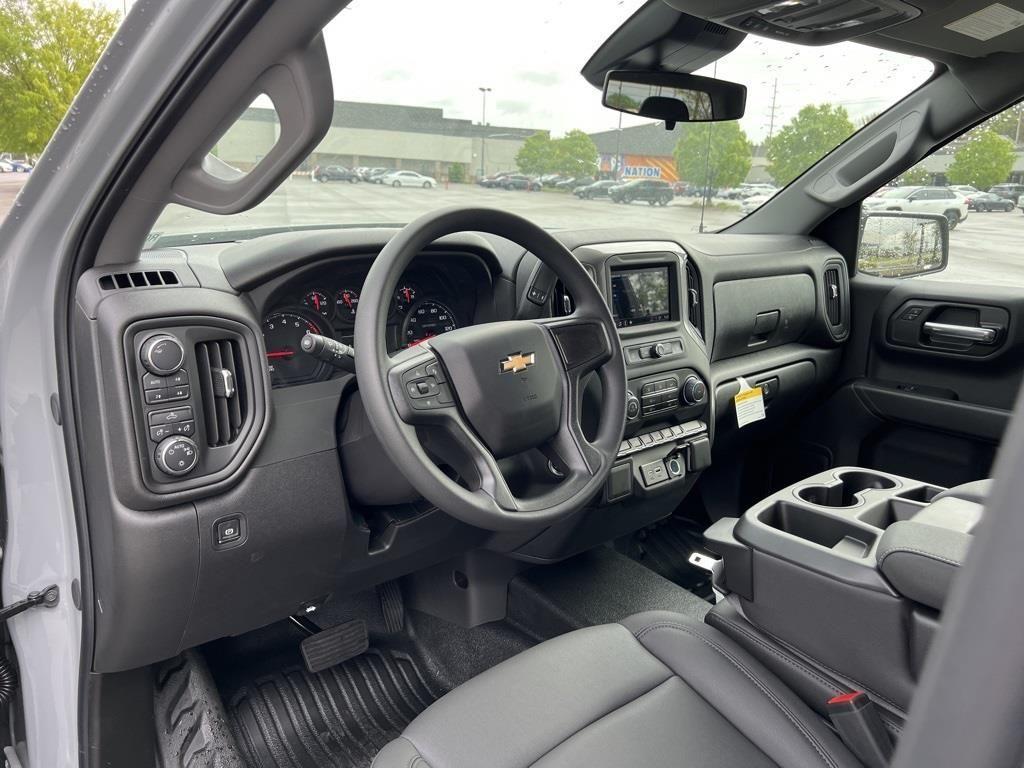 new 2024 Chevrolet Silverado 1500 car, priced at $48,450