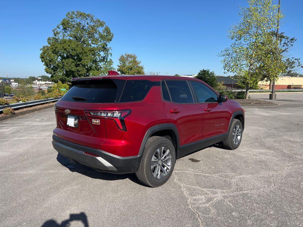 new 2025 Chevrolet Equinox car, priced at $30,034