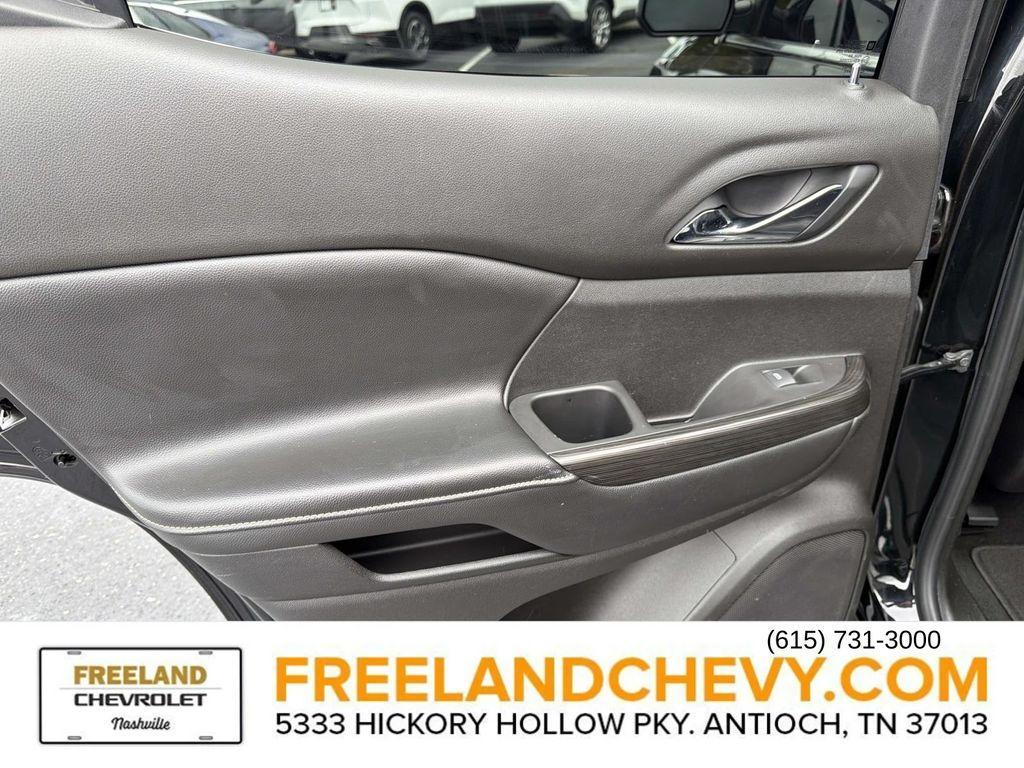 used 2019 GMC Acadia car, priced at $20,954