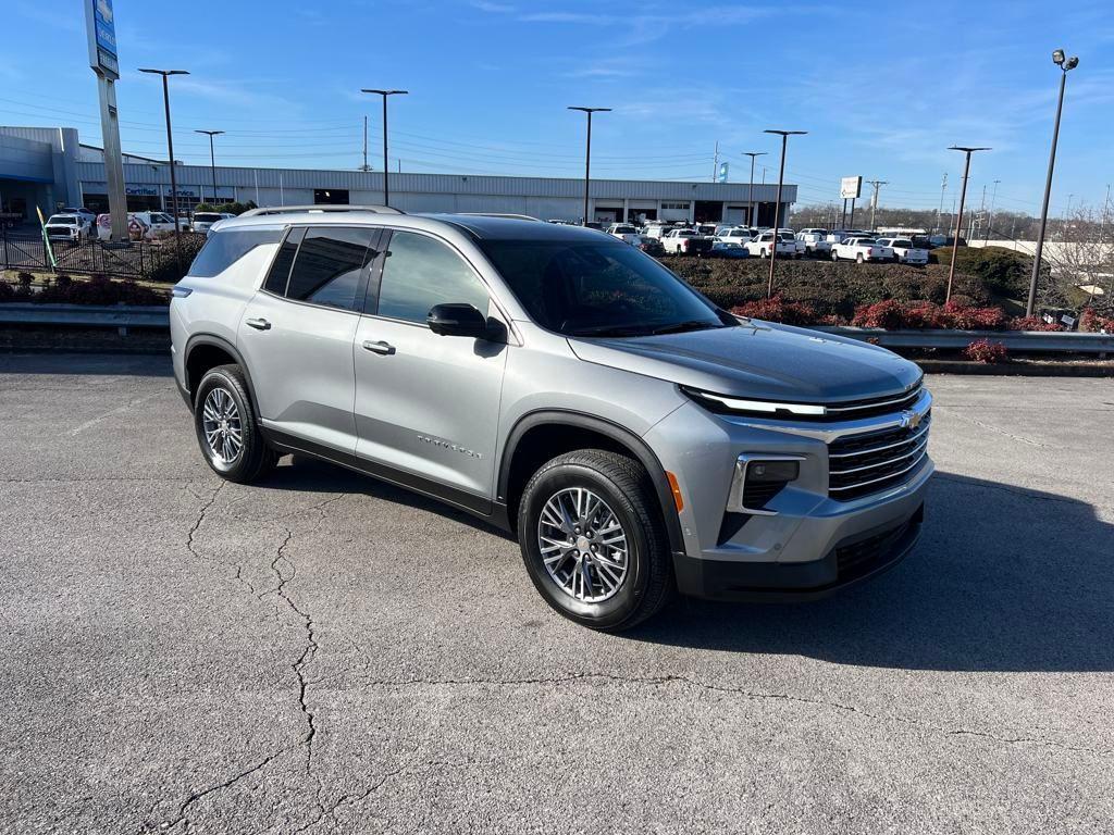 new 2025 Chevrolet Traverse car, priced at $47,769