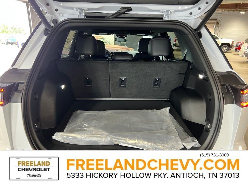 new 2026 Chevrolet Equinox car, priced at $31,926