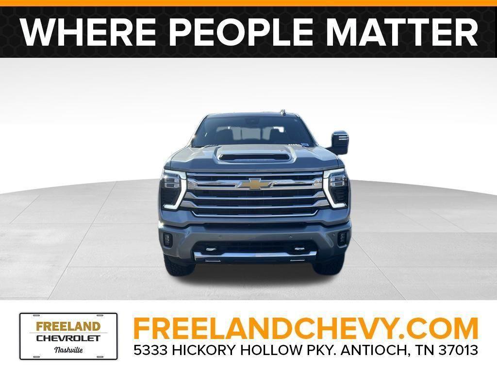 new 2025 Chevrolet Silverado 3500 car, priced at $75,790