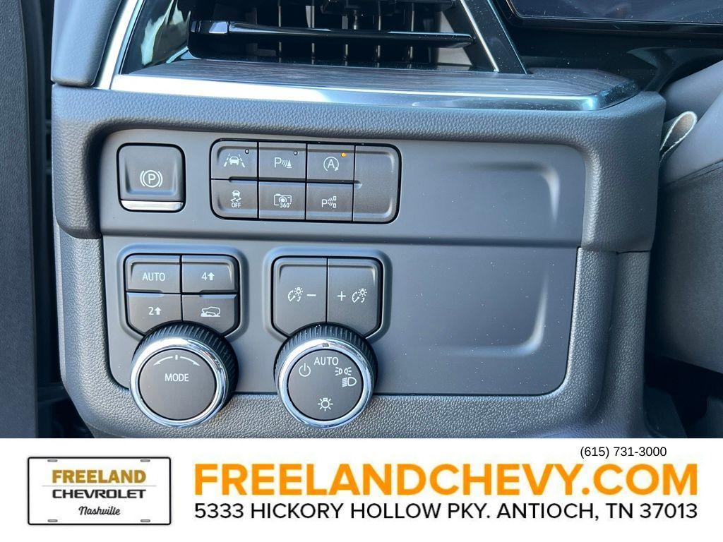 new 2025 Chevrolet Suburban car, priced at $64,236