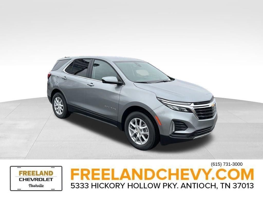 new 2024 Chevrolet Equinox car, priced at $30,890