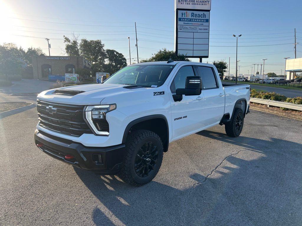 new 2025 Chevrolet Silverado 2500 car, priced at $71,024