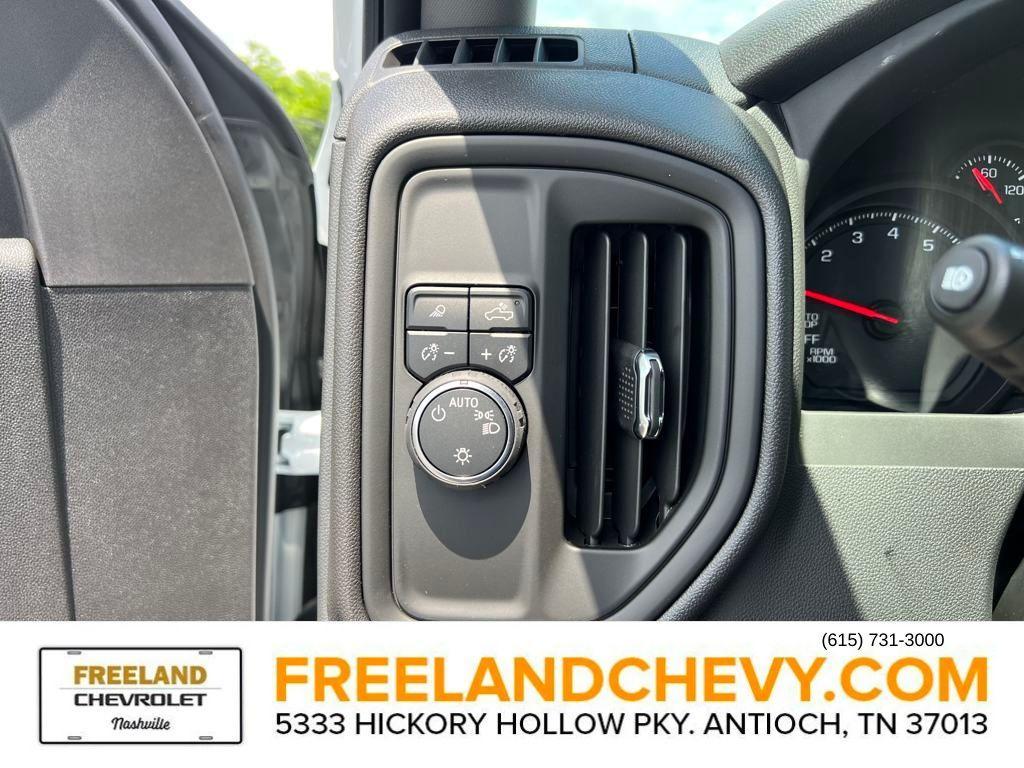 new 2025 Chevrolet Silverado 1500 car, priced at $45,920
