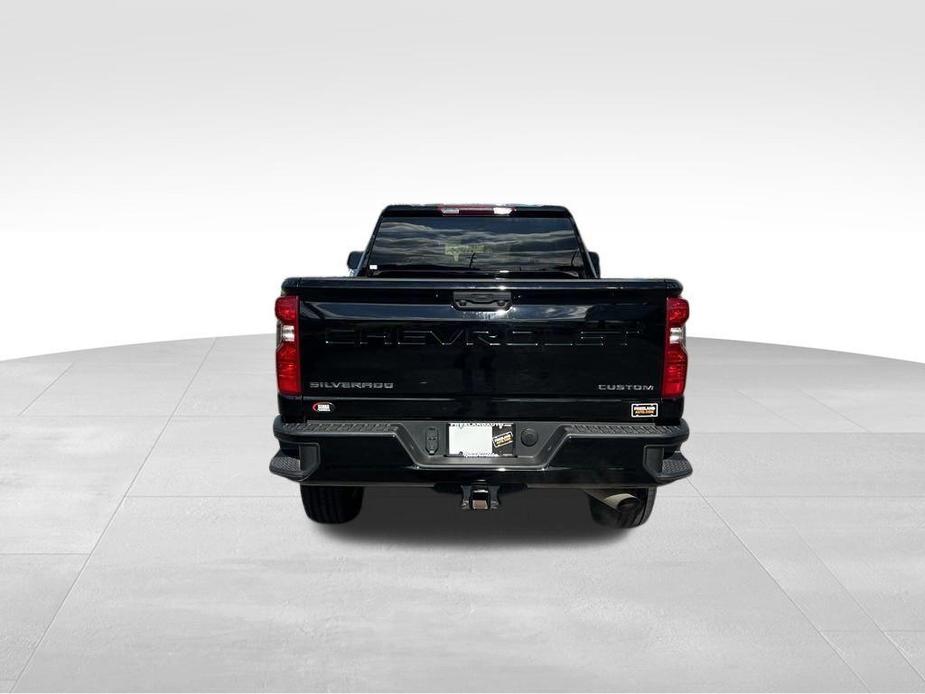 used 2022 Chevrolet Silverado 2500 car, priced at $47,246