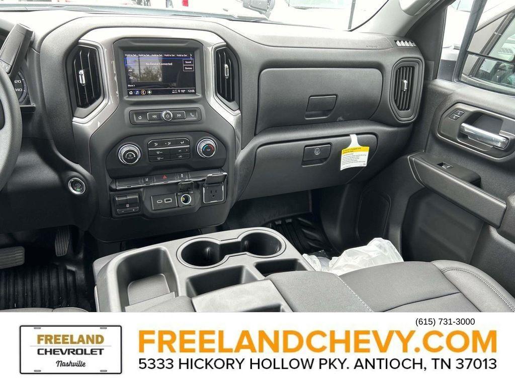 new 2025 Chevrolet Silverado 2500 car, priced at $68,284