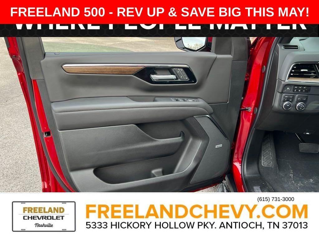 new 2025 Chevrolet Suburban car, priced at $83,222