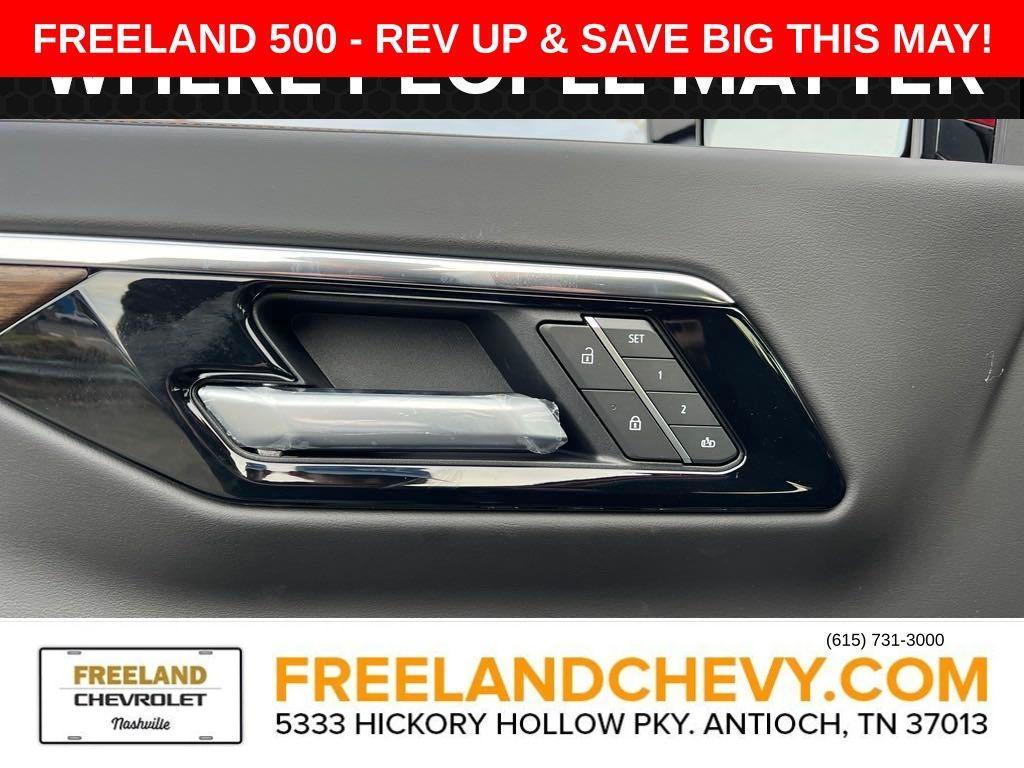 new 2025 Chevrolet Suburban car, priced at $83,222