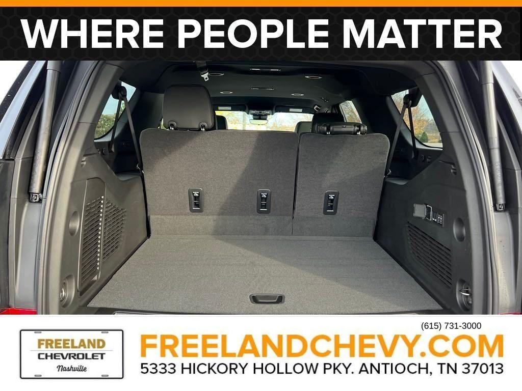 new 2025 Chevrolet Suburban car, priced at $83,222