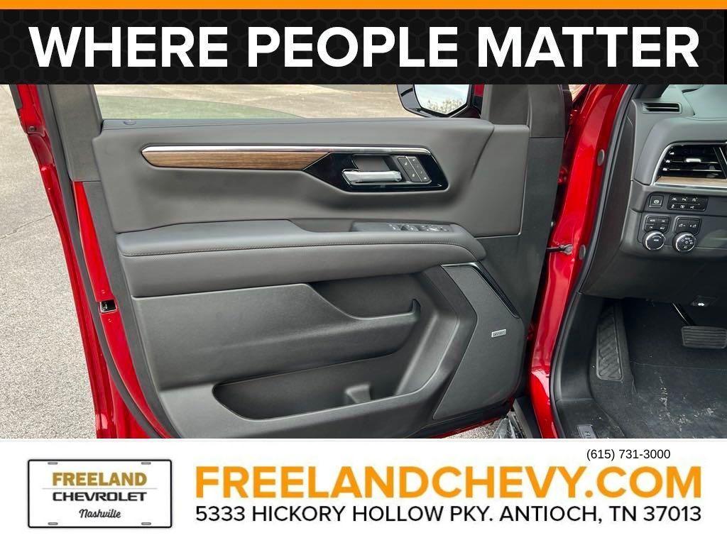 new 2025 Chevrolet Suburban car, priced at $83,222