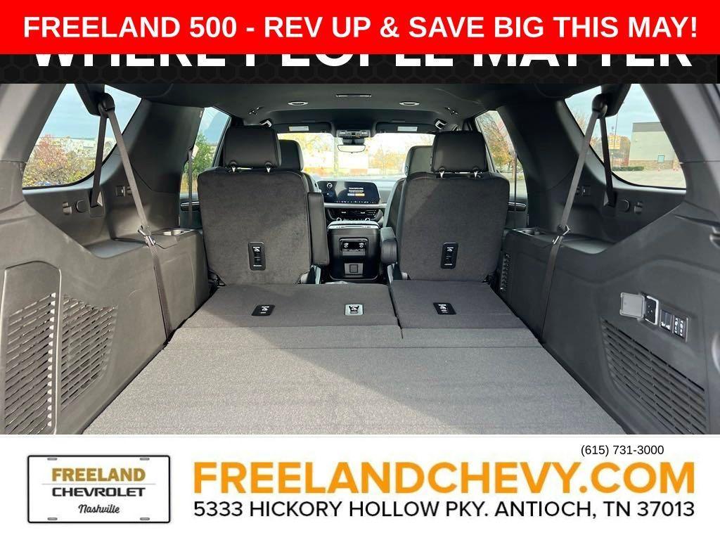 new 2025 Chevrolet Suburban car, priced at $83,222