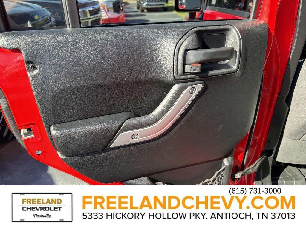 used 2015 Jeep Wrangler Unlimited car, priced at $16,991