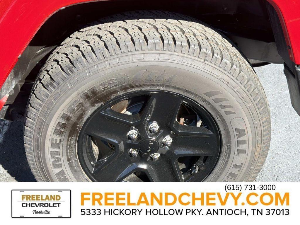 used 2015 Jeep Wrangler Unlimited car, priced at $16,991