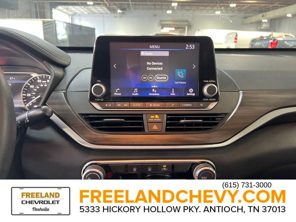 used 2023 Nissan Altima car, priced at $17,304