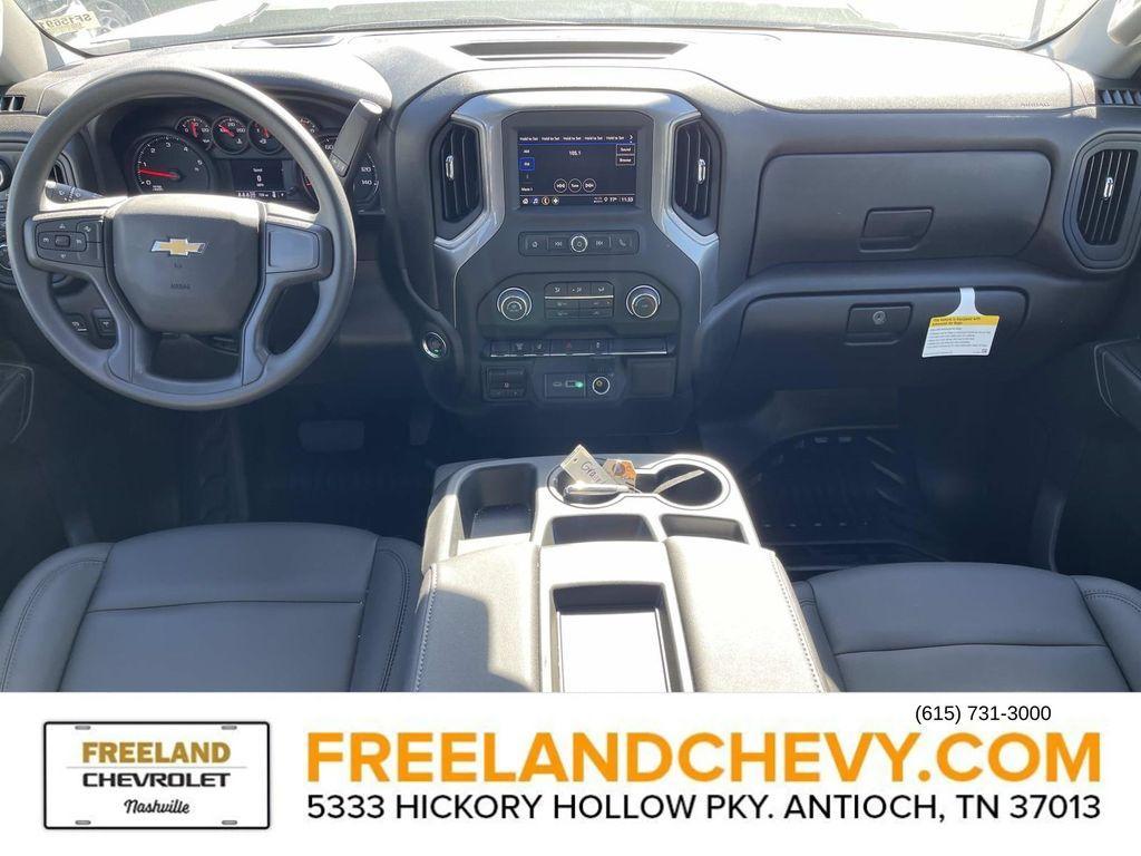 new 2025 Chevrolet Silverado 3500 car, priced at $58,969