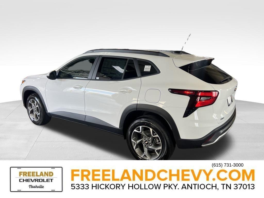 new 2025 Chevrolet Trax car, priced at $23,013