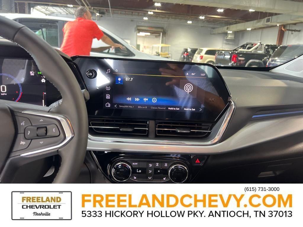 new 2025 Chevrolet Trax car, priced at $22,768