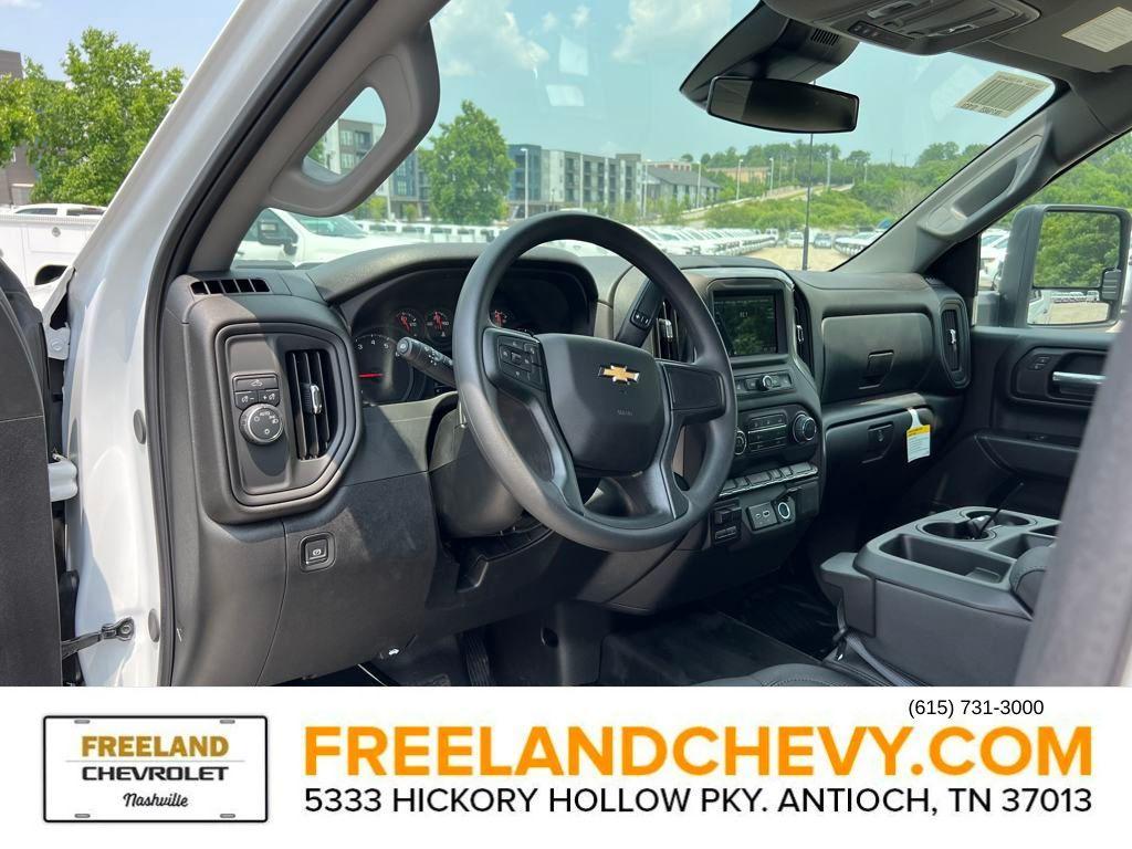 new 2025 Chevrolet Silverado 2500 car, priced at $49,428