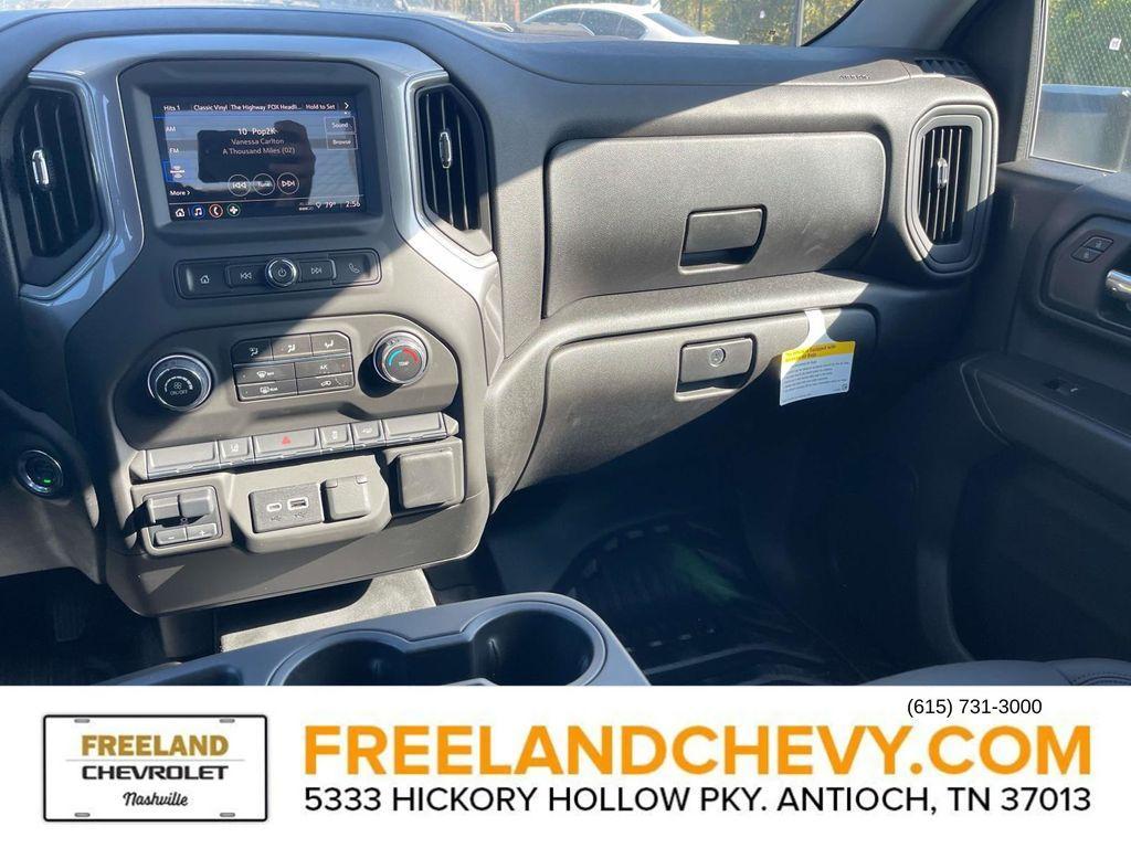 new 2025 Chevrolet Silverado 2500 car, priced at $52,218