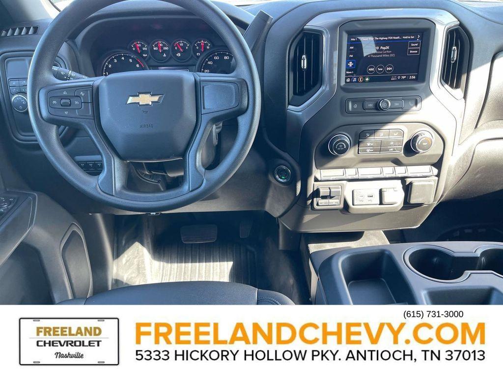 new 2025 Chevrolet Silverado 2500 car, priced at $52,218